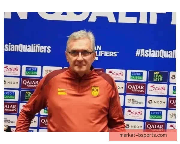 伊万科维奇国足换帅如换刀 带来新希望还是再度陷入困境